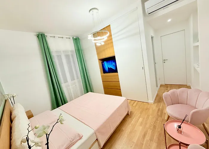 לינה וארוחת בוקר Tonib&b